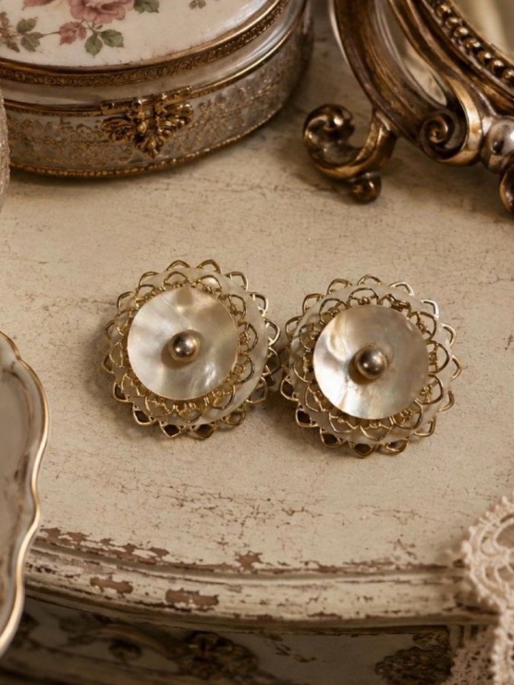 Vintage Mother of Pearl Clip Earrings Layered Shell Gold Tone